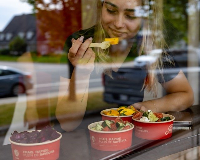 Photographie Amir — wraps, salades et détails