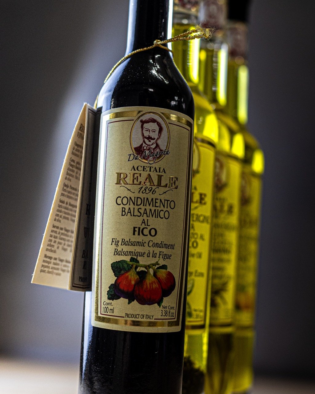 Bouteille d'huile d'olive artisanale